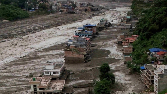 Phật giáo Việt Nam kêu gọi ủng hộ nạn nhân lũ quét Nepal - Trung Quốc