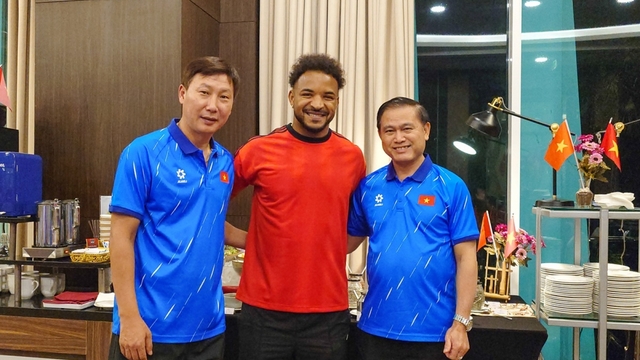 Xuân Son chấn thương khi thi đấu cho ĐT Việt Nam, FIFA hỗ trợ CLB Nam Định