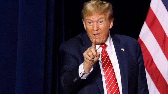 Tổng thống Donald Trump tăng tốc vận động trước bầu cử giữa kỳ