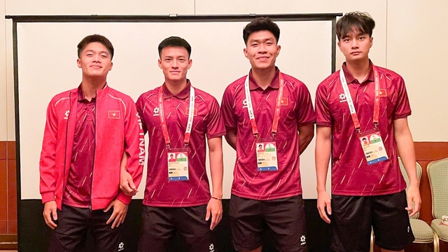 Lịch thi đấu và trực tiếp bóng đá Việt Nam hôm nay 15/9: Tâm điểm U23 Việt Nam