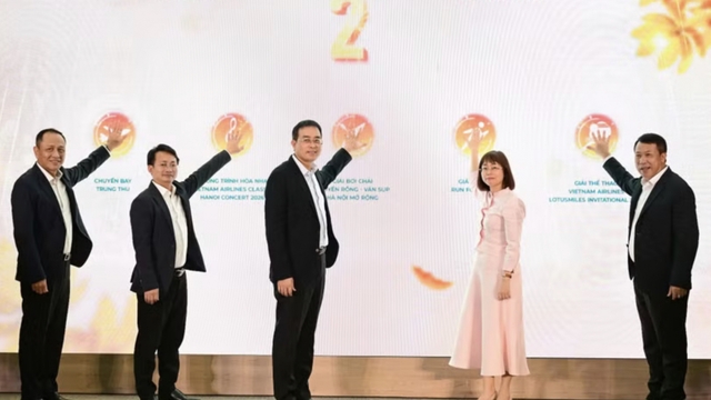 Vietnam Airlines launches Hanoi autumn tourism campaign