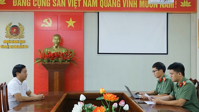 Đăng tin sai sự thật về vỡ đê, người đàn ông ở Hà Tĩnh bị phạt 15 triệu đồng