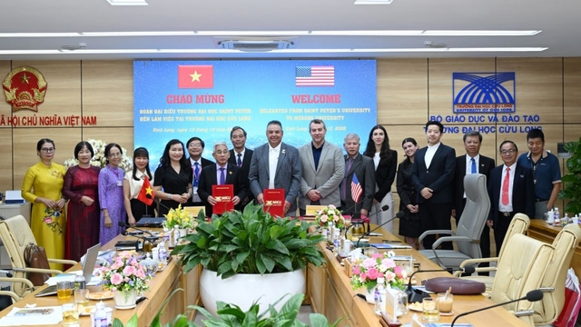 Trường Đại học Cửu Long ký hợp tác với Trường Đại học Saint Peter’s, Hoa Kỳ