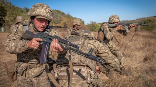 Nóng thế giới hôm nay 12/10: Ukraine tập kích radar phòng không Nga