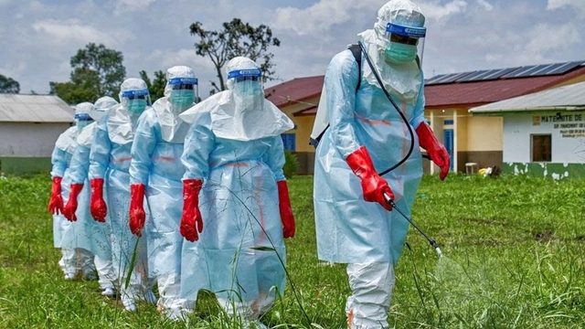 Mỹ siết chặt kiểm soát hành khách quốc tế nhằm ngăn ngừa dịch Ebola