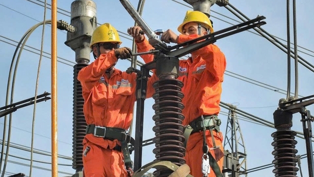 Thủ tướng chỉ đạo tập trung triển khai ngay các giải pháp bảo đảm cung ứng điện