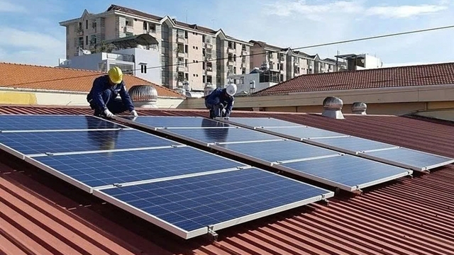 Hà Nội hỗ trợ tối đa 6 triệu đồng cho hộ lắp điện mặt trời mái nhà