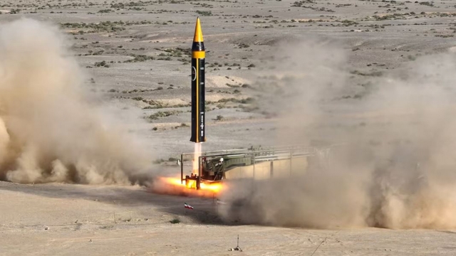 Nóng thế giới hôm nay 15/10: Iran siết kiểm soát Hormuz, cảnh báo tàu chiến Mỹ