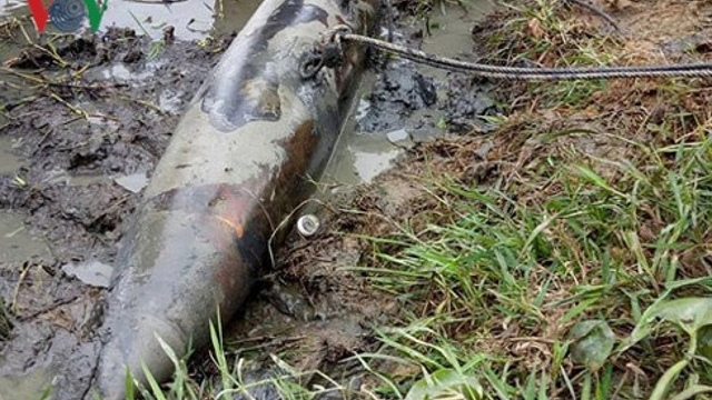 Vietnam persists with post-war bomb and mine recovery efforts