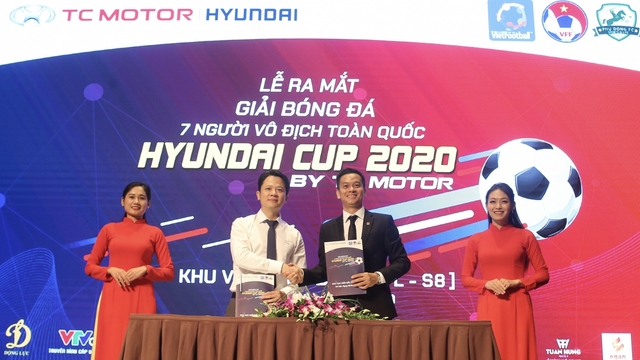 12 đội bóng tham dự HPL-S8 sẽ tranh tài trên sân đấu mới