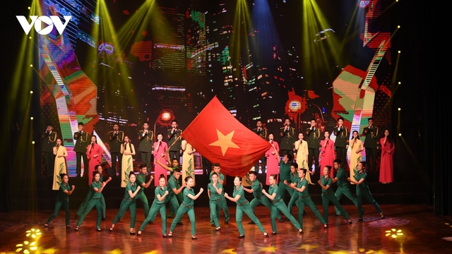 Tổng kết 5 năm hoạt động trọng điểm văn hóa, văn học và báo chí Quân đội