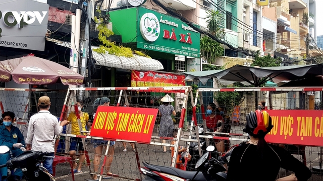 TP HCM chăm lo Tết cho người dân khu vực phong tỏa 