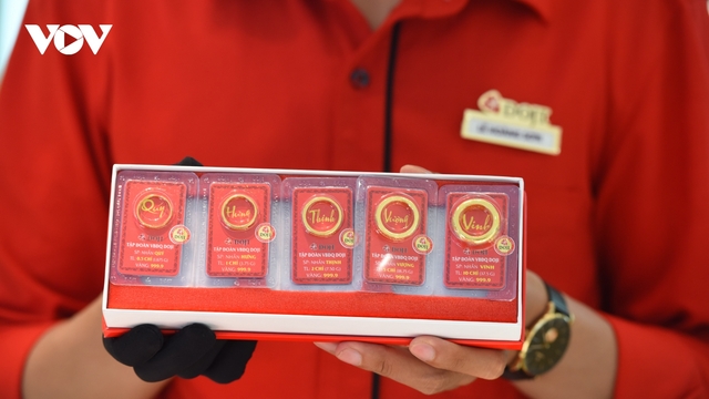 Giá vàng hôm nay 14/5: Giá vàng SJC niêm yết ở mức 118 – 120,5 triệu đồng/lượng