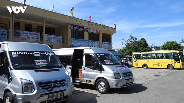 Người dân Kon Tum tiết giảm việc đi lại phòng dịch COVID-19