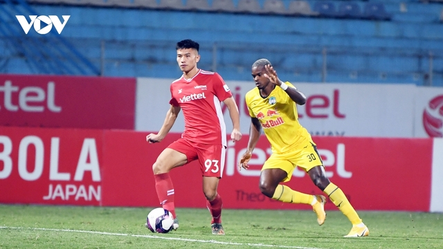 Hoãn trận Viettel - Hà Tĩnh ở vòng 13 V-League 2021