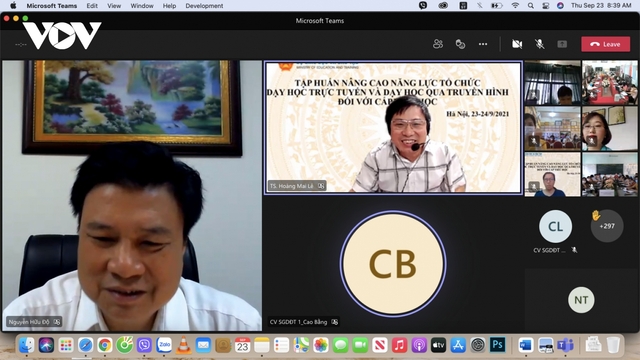 "Hiệu quả của học trực tuyến là tích của 3 chữ làm, một thừa số bằng 0 thì tích bằng 0"