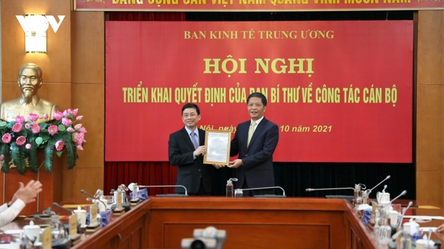 Điều động ông Nguyễn Duy Hưng làm Phó Trưởng Ban Kinh tế Trung ương
