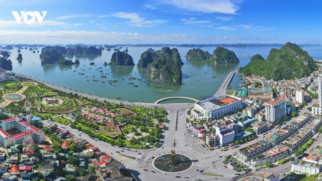 Đường bao biển đẹp nhất Quảng Ninh đang dần thành hình
