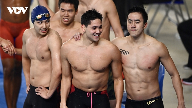 Kình ngư vô địch Olympic mắc lỗi khiến Singapore mất HCV