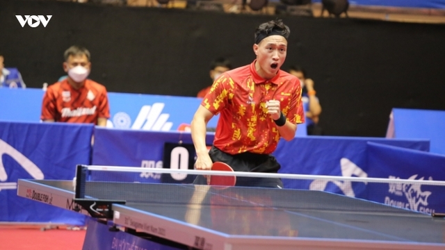 Bóng bàn nam SEA Games 31: ĐT Việt Nam thắng ĐT Thái Lan 3-0