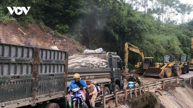 Hoàn lưu bão số 3 gây nhiều thiệt hại tại các tỉnh phía Bắc