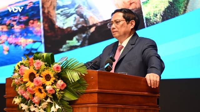 "Phải biến Bắc Trung Bộ và duyên hải Trung Bộ thành vùng đất giàu có, nhiều đột phá" 