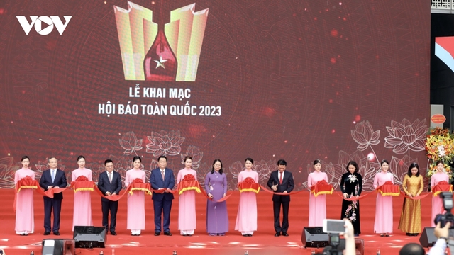 Khai mạc hội báo toàn quốc 2023: “Đoàn kết - Chuyên nghiệp - Văn hóa - Sáng tạo”