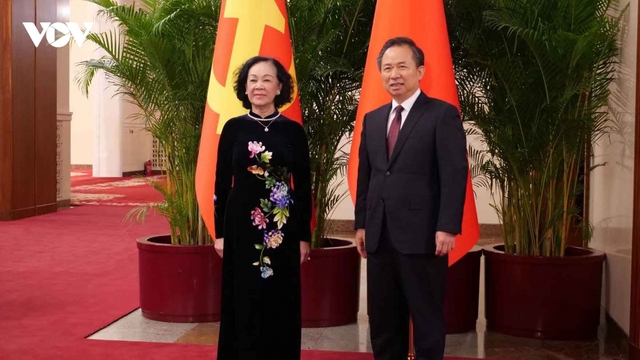 Thường trực Ban Bí thư Trương Thị Mai hội đàm với Trưởng Ban Tổ chức ĐCS Trung Quốc