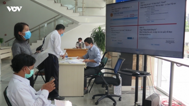 Xử lý nghiêm hành vi mua bán, sử dụng hóa đơn bất hợp pháp nhằm trốn thuế