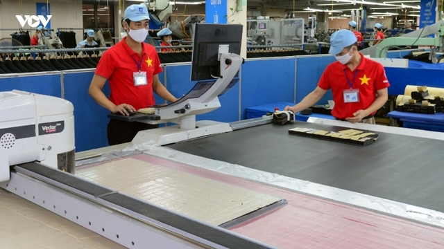 Dệt may chưa có động lực tăng trưởng những tháng cuối năm