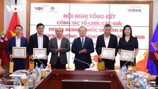 Các giải Futsal HDBank Quốc gia đang tạo được sức hút với khán giả