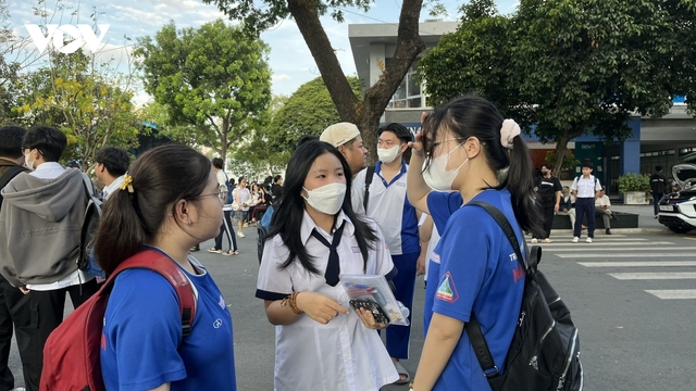 Hơn 128.000 thí sinh dự thi đánh giá năng lực đợt 1 của Đại học Quốc gia TP.HCM