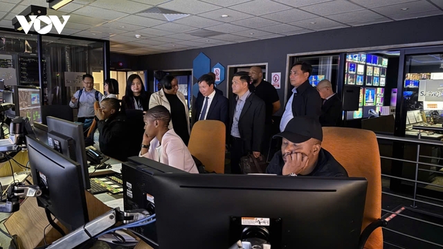 Đài PT-TH Nam Phi mong muốn hợp tác lâu dài với VOV