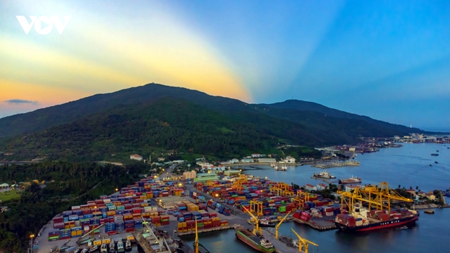 Trung tâm logistics mở cơ hội kết nối, khơi thông chuỗi cung ứng bền vững