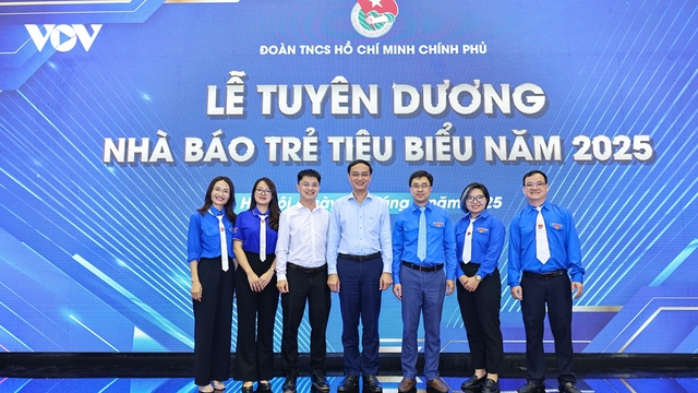 Đoàn Thanh niên Chính phủ tuyên dương 50 nhà báo trẻ tiêu biểu
