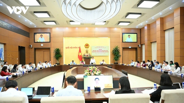 Hội nghị đại biểu Quốc hội trẻ góp ý Dự thảo văn kiện Đại hội Đảng lần thứ XIV