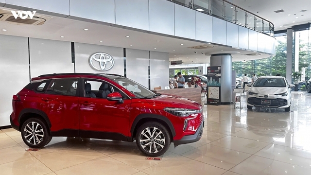 Toyota bán ra hơn 8.000 xe trong tháng cuối năm 2025