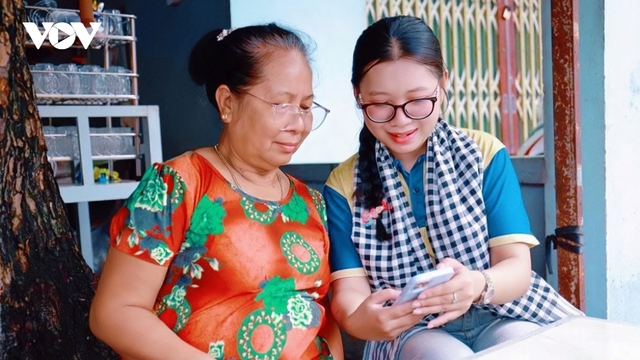 Tuổi trẻ Cần Thơ rộn ràng “thắp sáng biển, đảo quê hương”