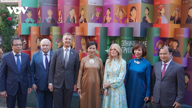 Phu nhân Ngô Phương Ly dự khai mạc Lễ hội văn hóa Việt Nam tại Moscow, Nga