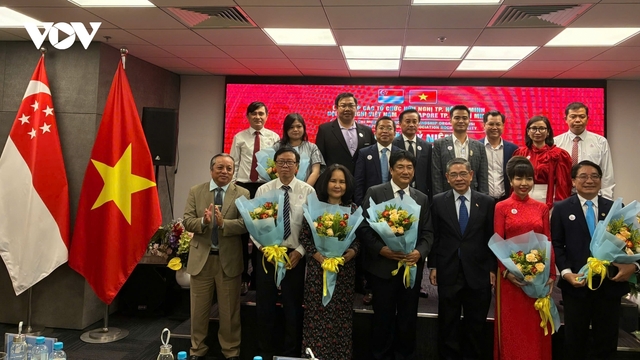 Đẩy mạnh kết nối doanh nhân, mở rộng giao lưu hợp tác Việt Nam – Singapore