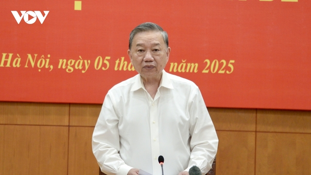 Tổng Bí thư: Những điểm nghẽn về thể chế, pháp luật đã phát hiện phải được xử lý ngay