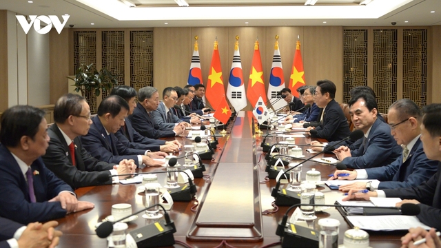 Chuyến thăm Hàn Quốc của Tổng Bí thư Tô Lâm tạo dấu mốc lịch sử