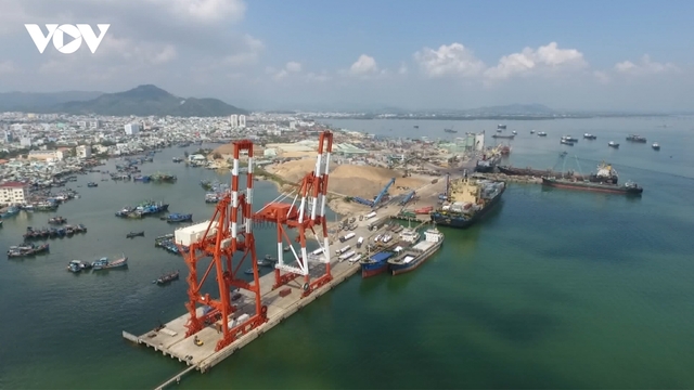 Giải phóng điểm nghẽn về thể chế, tạo đà tăng trưởng kinh tế cao