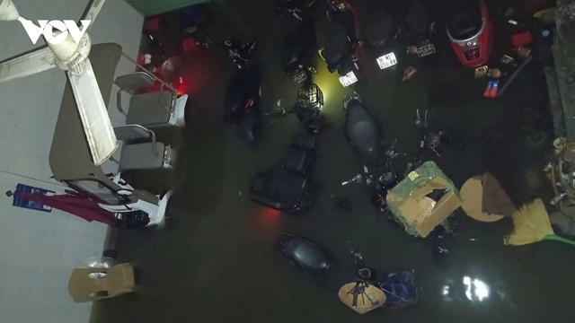 Hiện trường ban đầu tại Nghệ An, Hà Tĩnh khi bão số 10 quét qua