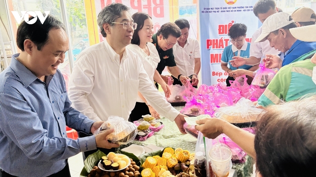 “Trao yêu thương - Nhận nụ cười”: Thêm một địa chỉ đỏ vì cộng đồng ở TP.HCM