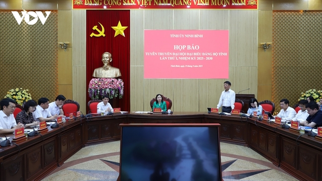 Đại hội Đảng bộ tỉnh Ninh Bình lần thứ I diễn ra trong 2 ngày 30/9 và 01/10