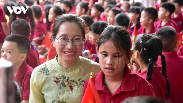 Lễ khai giảng ở ngôi trường “đặc biệt” nhất Hà Nội - PTCS Nguyễn Đình Chiểu