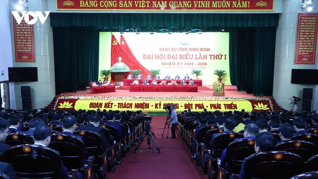 Đại hội đại biểu Đảng bộ tỉnh Ninh Bình lần thứ I bước vào phiên trù bị