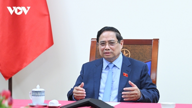 Thủ tướng Phạm Minh Chính điện đàm với Thủ tướng Thái Lan Anutin