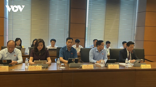 Đại biểu Quốc hội: Đánh giá cán bộ, công chức, viên chức còn hình thức